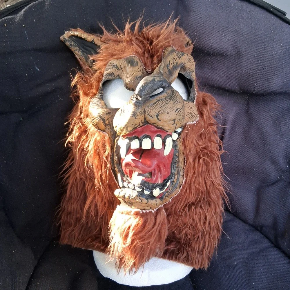 Vintage 90s Brown Furry Werewolf Monster Halloween Rubber Mask Scary Fangs